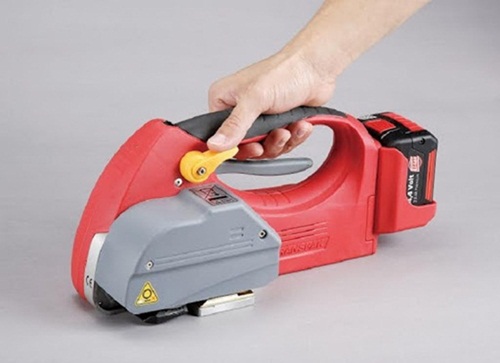Các doanh nghiệp sản xuất sẽ có bước nhảy vọt về doanh thu nếu chọn dùng máy đóng đai trong công việc