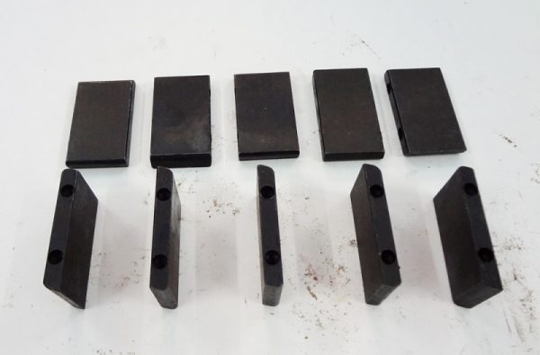 TẤM LÓT DƯỚI CÓ SIẾT DÂY