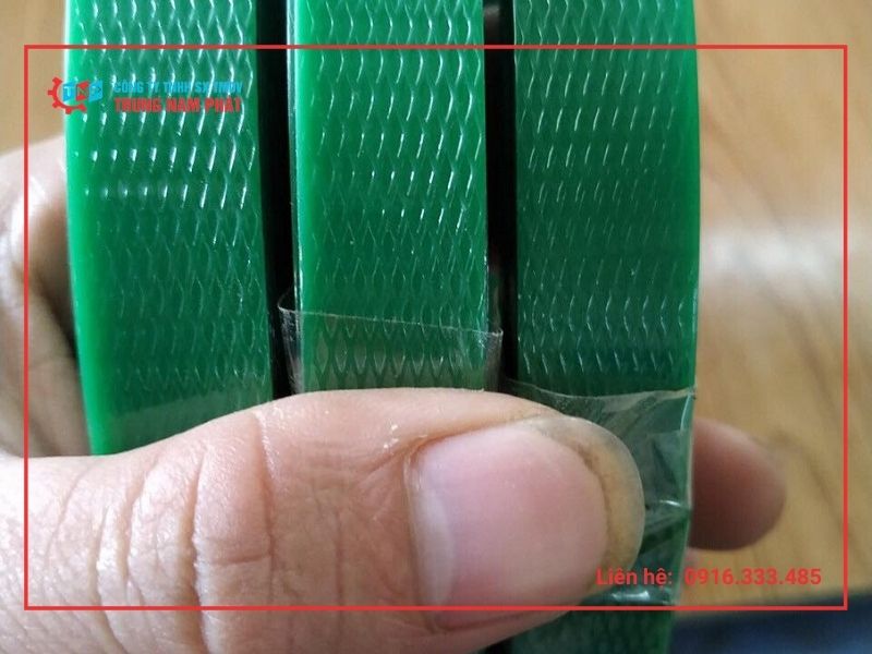 Dây đai làm từ nhựa PET dễ sử dụng, an toàn Dây đai làm từ nhựa PET dễ sử dụng, an toàn