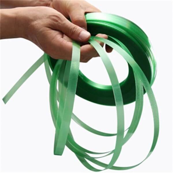 Sự khác biệt giữa dây đai PET dạng cuộn và dây đai nhựa PP là gì?